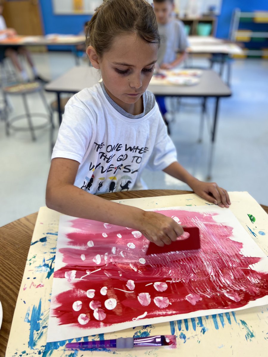 CBAWestChester's tweet photo. These artistic 5th Graders are creating textured painted paper to use in our future collage projects! One of our favorite things to create in the Art Room! #paintedpaper #arted #arteducation #creativekids #kidsart #onlyatcba https://t.co/wAfxi0lVs9