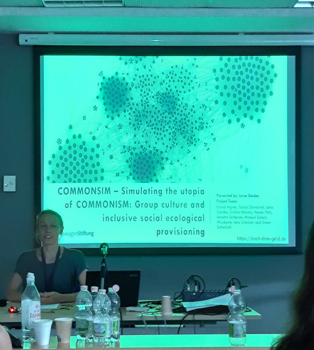 TeemuLari's tweet photo. Now at #EAEPE2022 Lena Gerdes on using agent-based models to simulate #commons-based utopias.
#Microfoundations for models of economic utopias, cool!
@eaepe https://t.co/cnrzcBmSKI