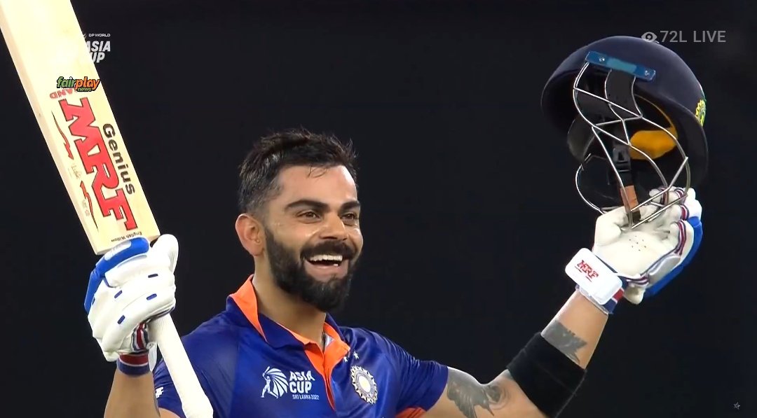 imSrikanthS's tweet photo. 🥹 Finally 😍
#ViratKohli𓃵 https://t.co/OeK1XFEH5L