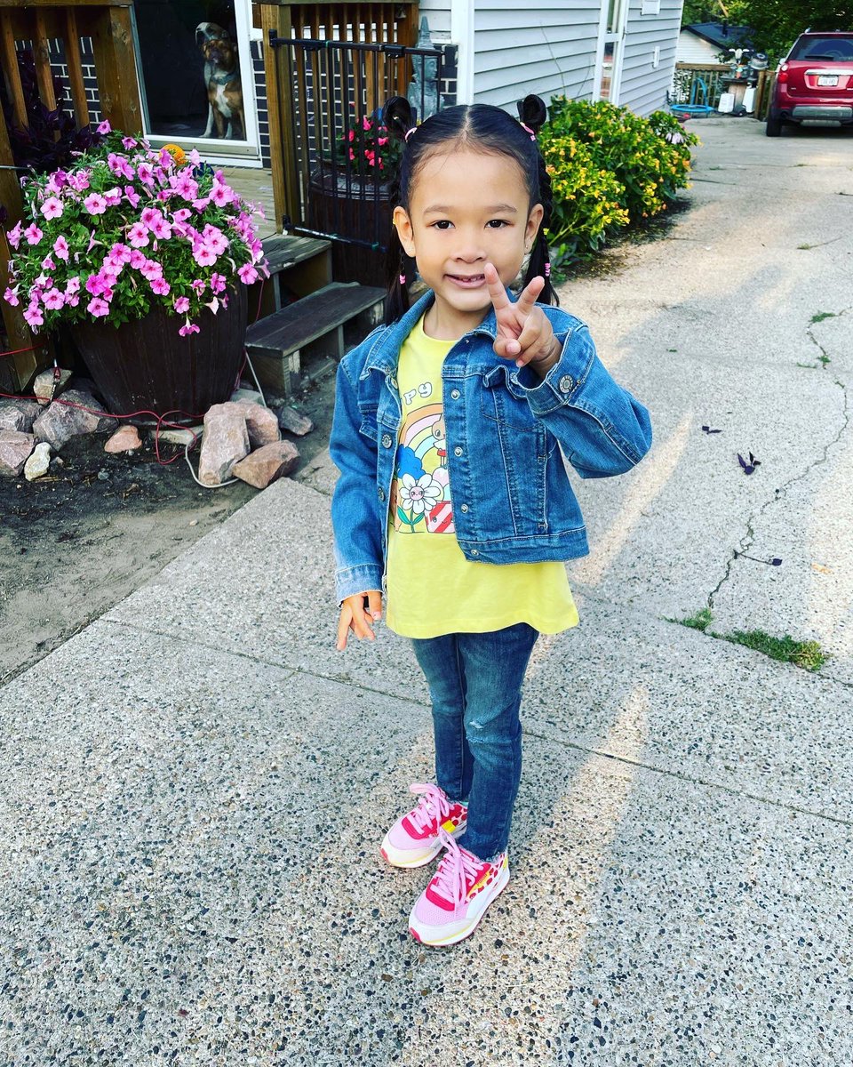 Ant_Doss's tweet photo. My baby is not such a baby anymore 🥹🖤#firstdayofpreschool #Prouddad https://t.co/lk3zRekVjw