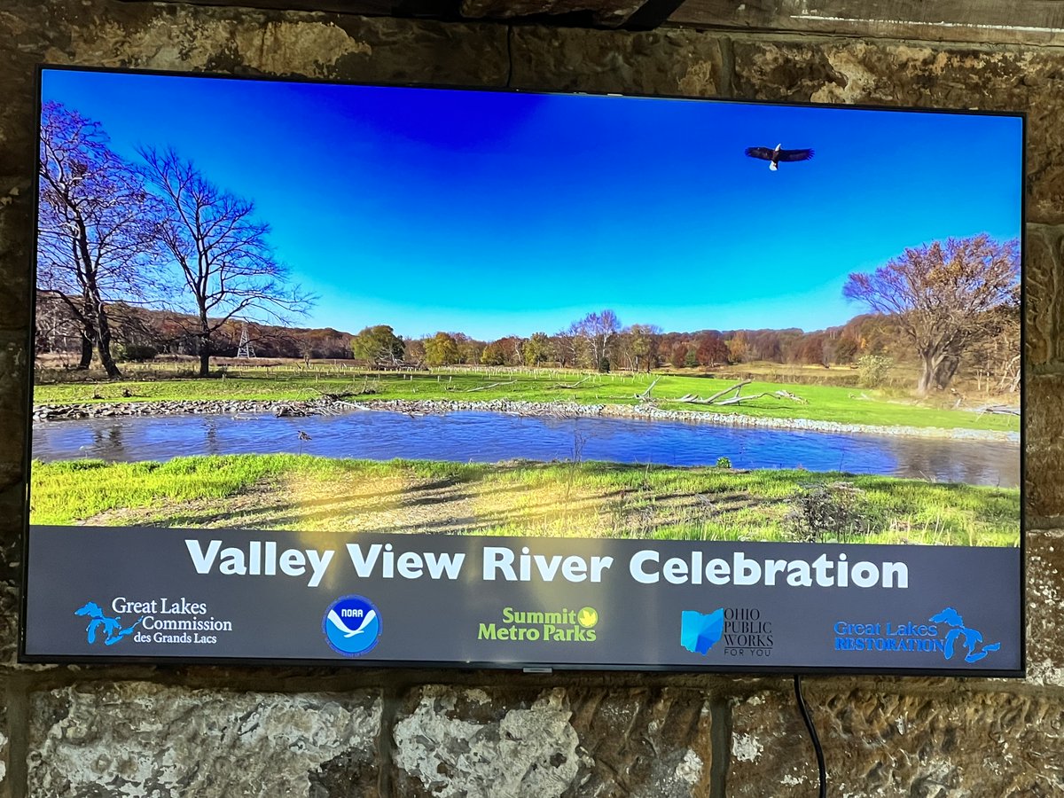 AkronCF's tweet photo. Congrats to Summit @metro_parks for today's ribbon-cutting of the Valley View River Celebration Grand Opening, expected to connect 2 million annual visitors to bike paths, hiking trails and more. We're a proud funding partner of this project. #summitmetroparks https://t.co/fp5MDkimCe