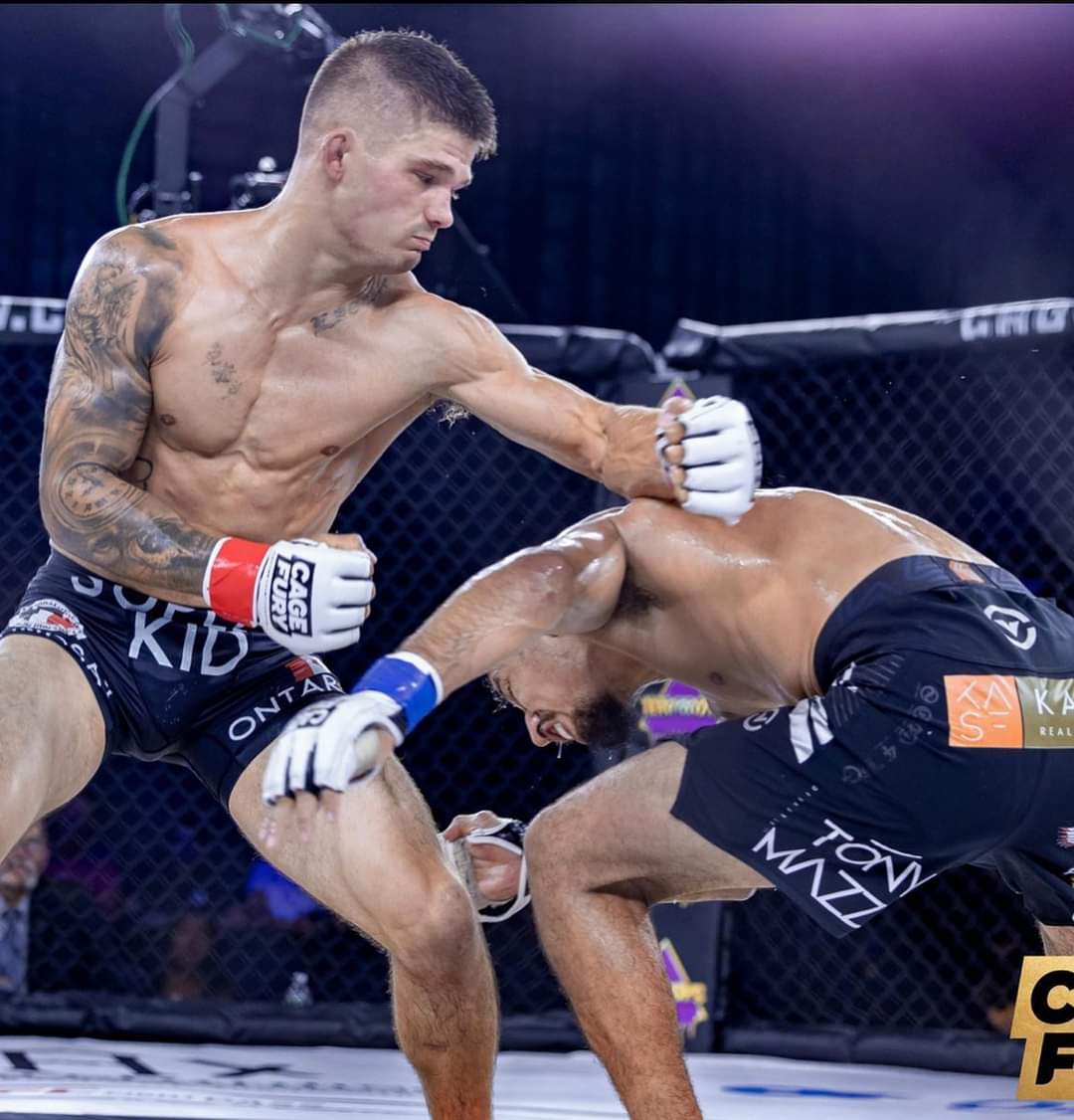 SuplexKid94's tweet photo. I went from fighting in the school yard, to fighting on tv🐺👨👦📺 ™️ #fighter #mma #wrestling #lifestyle #teamclarke #suplexkid @CFFCMMA #CFFC112 https://t.co/j5gOZxbPR6