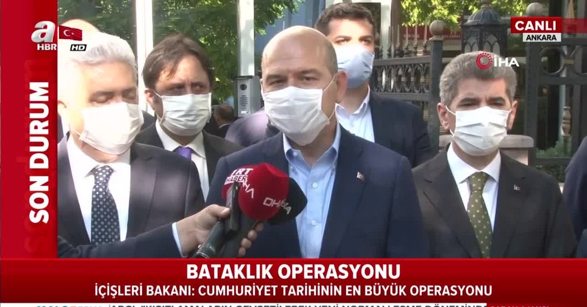 İçişleri Bakanı Süleyman Soylu'nun, "Cumhuriyet tarihinin en büyük uyuşturucu operasyonu" olarak duyurduğu "Bataklık" soruşturmasındaki bütün sanıklar bugün Ankara'daki duruşmada tahliye edildi. Böylece dosyada tutuklu tek bir sanık bile kalmadı.