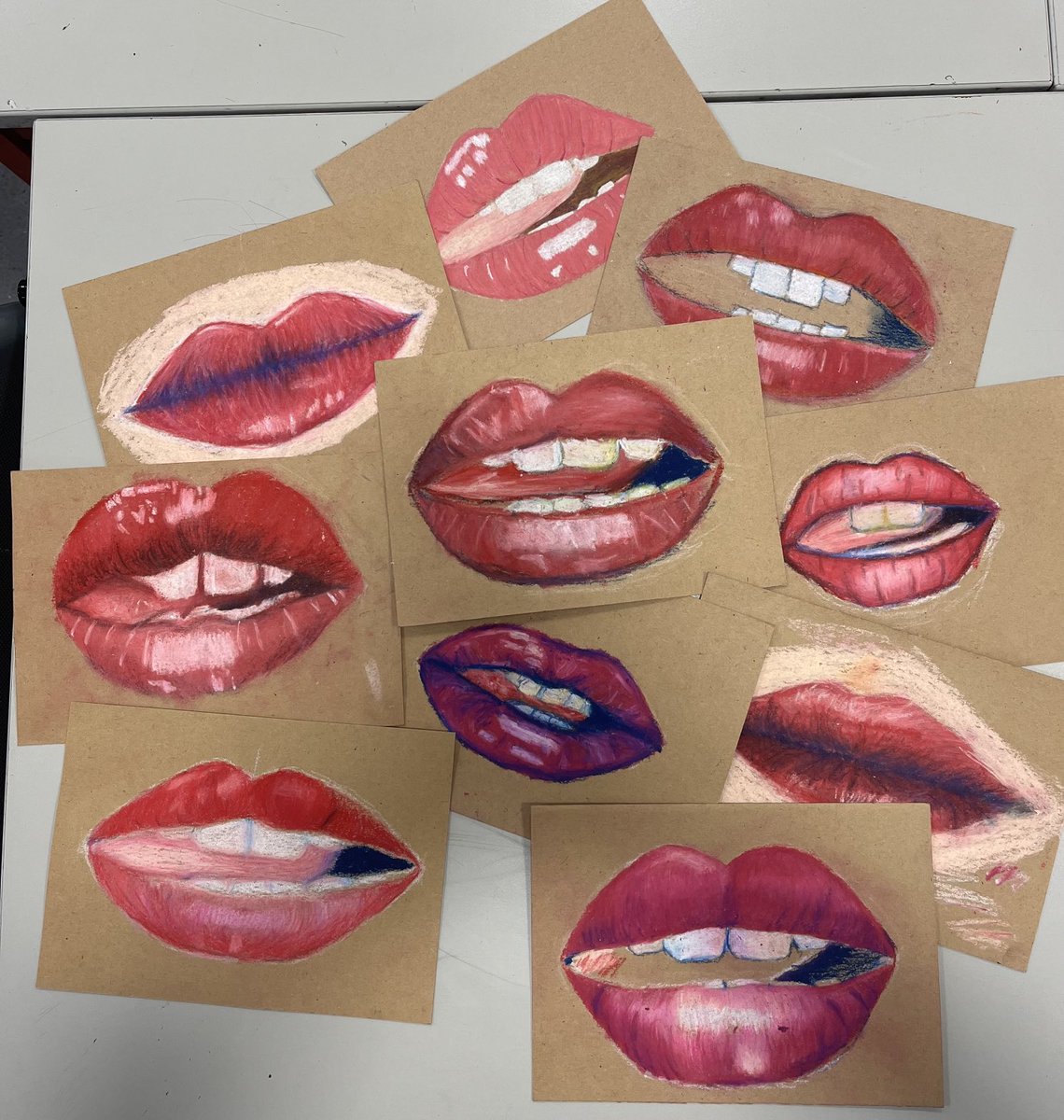 BeverleyDobbie's tweet photo. My S3s hitting it out of the park again! Well done guys! ⁦@FalkirkHigh⁩ ⁦@FHSCreativeArts⁩ #oilpastel #portraiture https://t.co/MEUf48N1lp