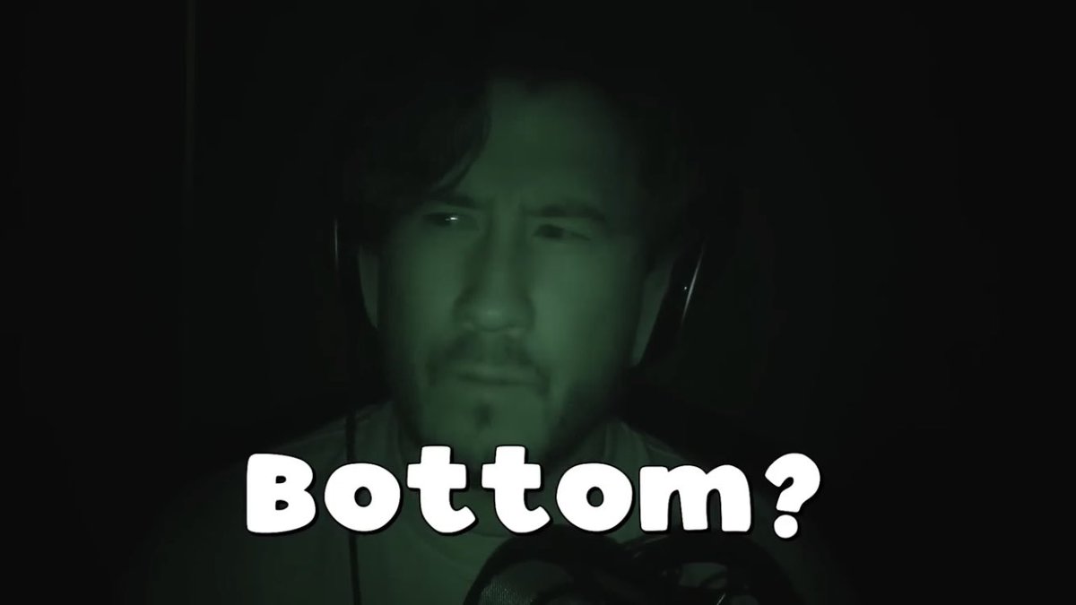 Bee🐝 🔞- wearing price’s hat 💰 tweet media