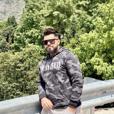 Apuneeet's tweet photo. #NewProfilePic https://t.co/seGfoeOnGm