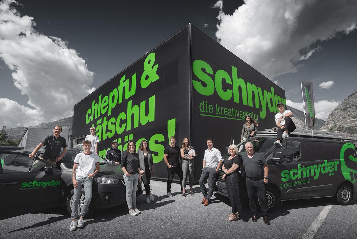 You can’t do epic shit with basic people. 💥💚 #schnydär #SchnydärSitz #teamwork
