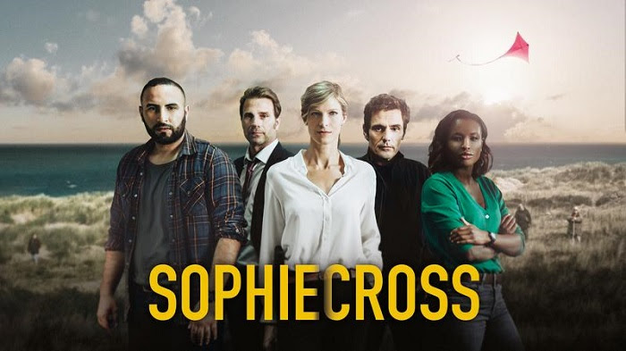 EmmanuelSemo's tweet photo. Sophie Cross : que sait-on sur la saison 2 ? https://t.co/pXmK1VqfLi Via @vlmedia_ https://t.co/rqlQIRj7j9