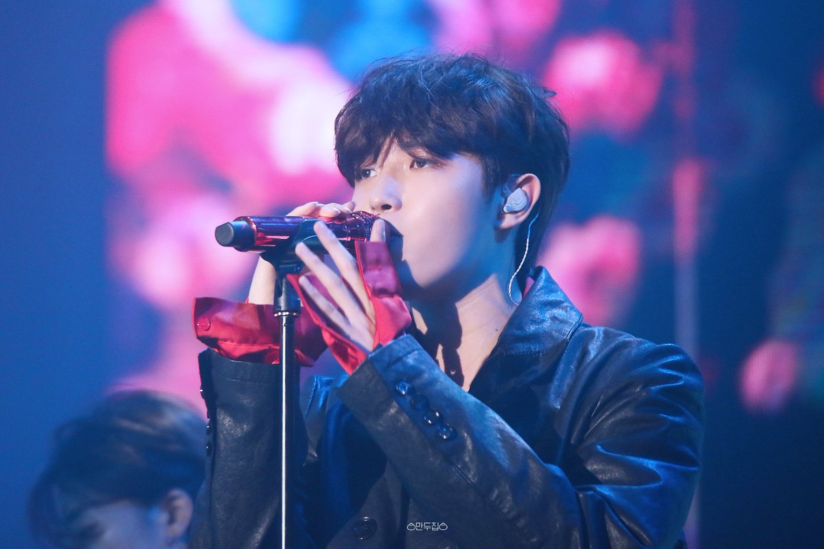 dumpling527's tweet photo. #재환 #김재환 #KIMJAEHWAN https://t.co/sIJB4UGPgX
