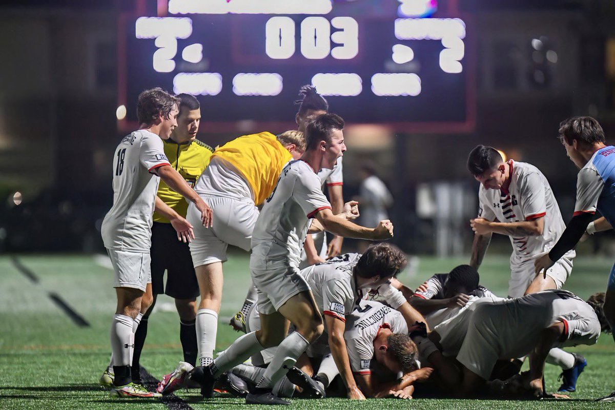 Raven Athletics tweet media