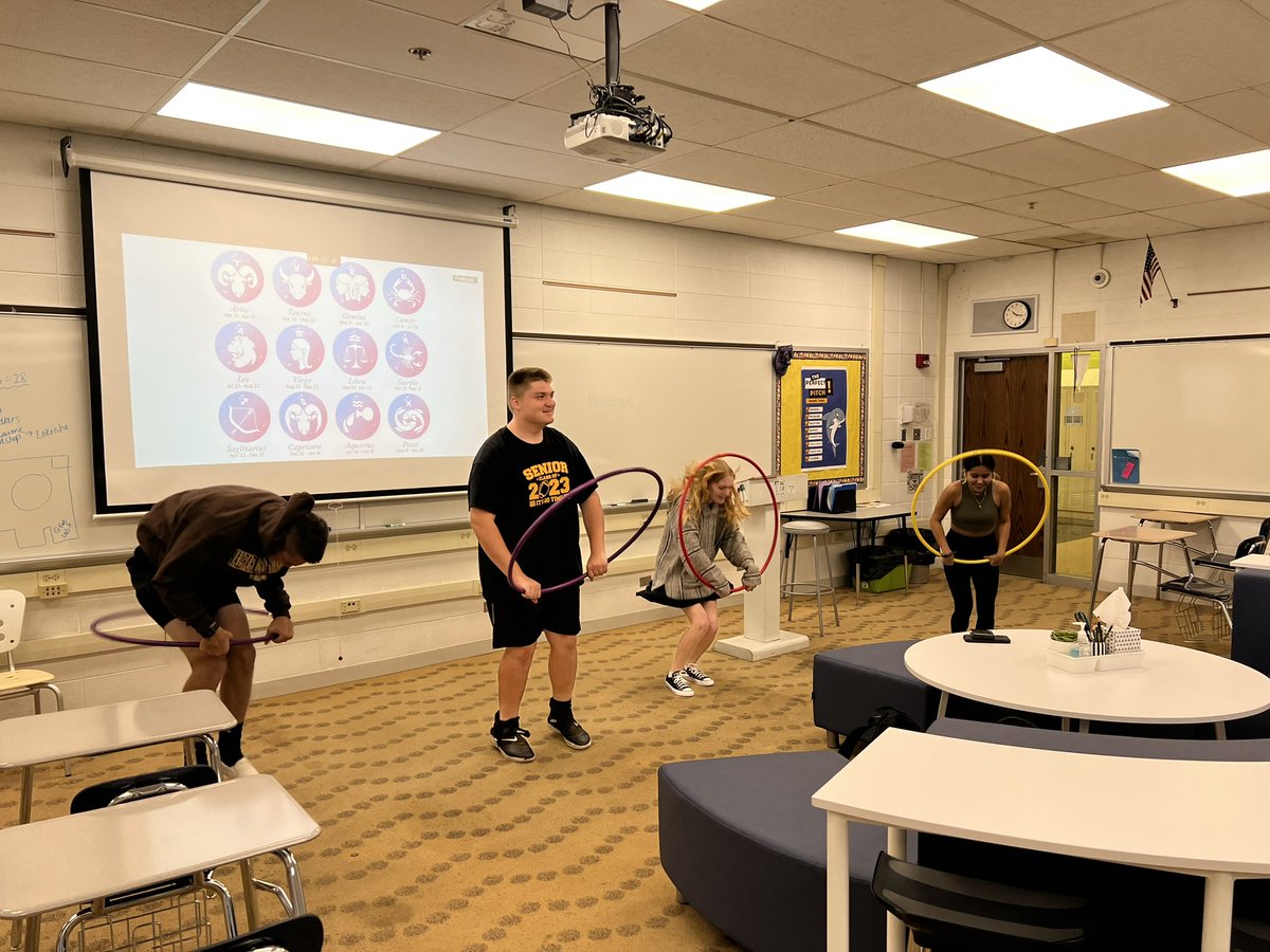 Career Internship students learning the value of teamwork #teamworkmakesthedreamwork #vjacte <a href="/AndrewHS_d230/">Victor J. Andrew High School</a>