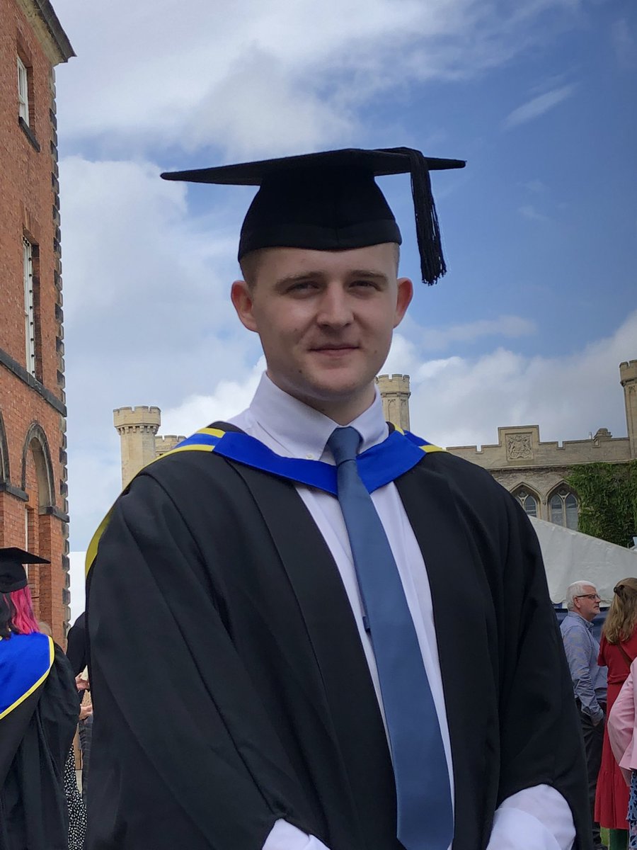 RichardPoyser's tweet photo. Proud Dad moment (no. 2!!). Isaac graduating today, then off to start his career in London! https://t.co/eTXEj69puH