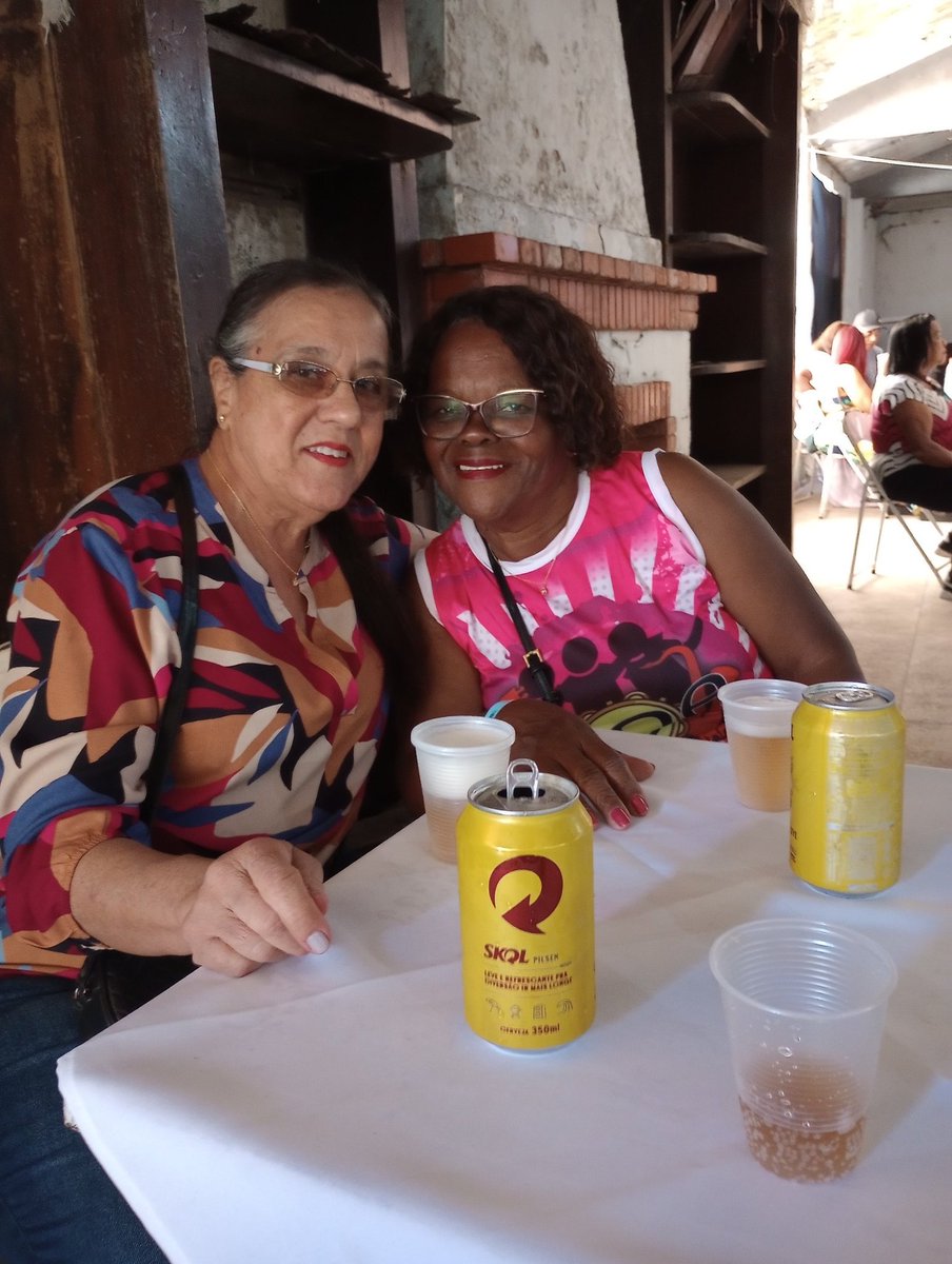 magnasilveira's tweet image. #Sambadosamigos