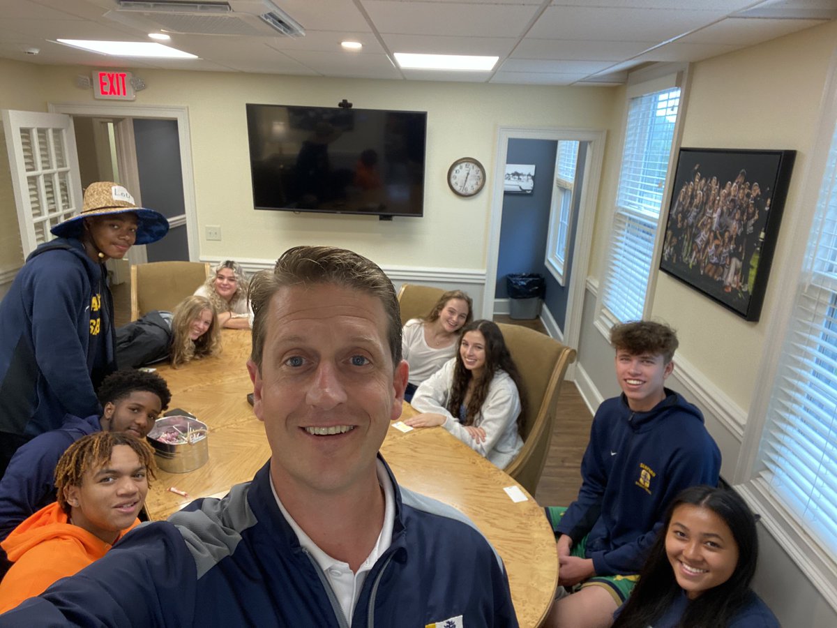 1st advisory. Excited to work with these Warrior seniors as they wrap up their Sanford journey.