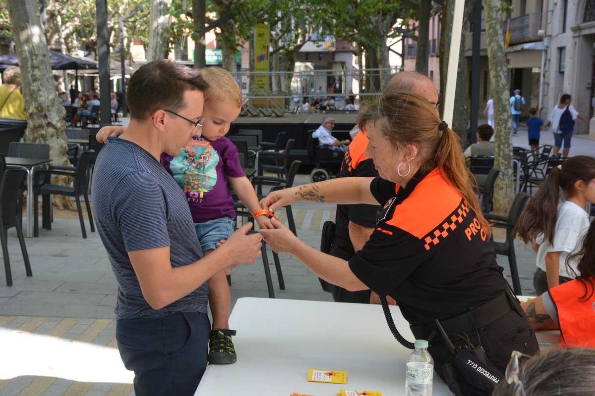 Ajuntament d'Olot tweet media