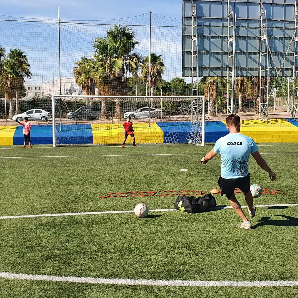 ❗ NUESTRO ENTRENADOR DE PORTEROS YA HA EMPEZADO A TRABAJAR CON NUESTROS PORTEROS❗ 

🔵⚪SOLO CON TRABAJO Y CONSTANCIA SE CONSIGUEN LOS OBJETIVOS 🔵⚪

#yosoydeLaPuerta
cdlapuerta.es