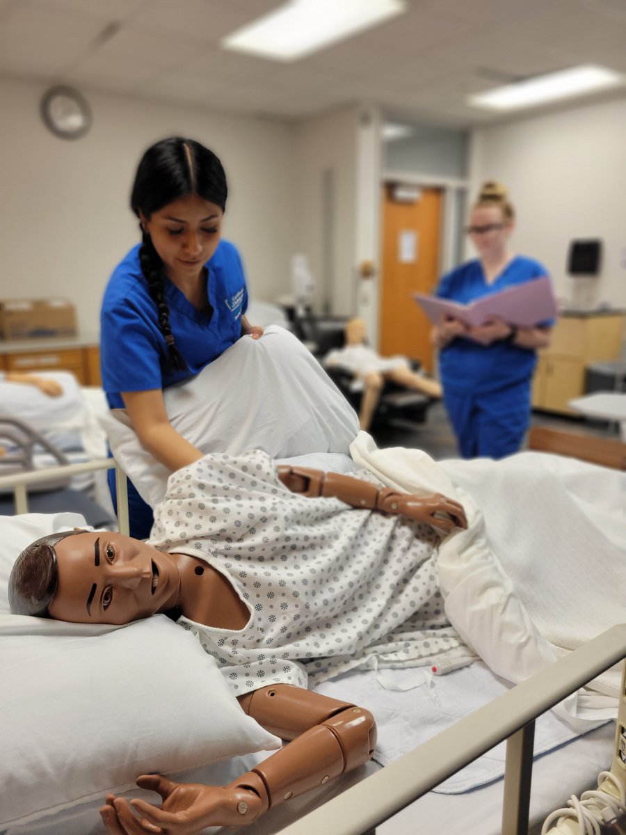 CBAdvancement's tweet photo. CNA Students working hard in the Skills lab. Practicing safely on manikins before they head to Clinical and do hands on patient care is a valuable learning tool.@CBCommSchools
@vickiemurillo
#AchieveMore #DiplomaPlus
#MoreWaysToSucceed
#MoreOpportunities
#PlusOnePathways https://t.co/uU6a22e3Zf
