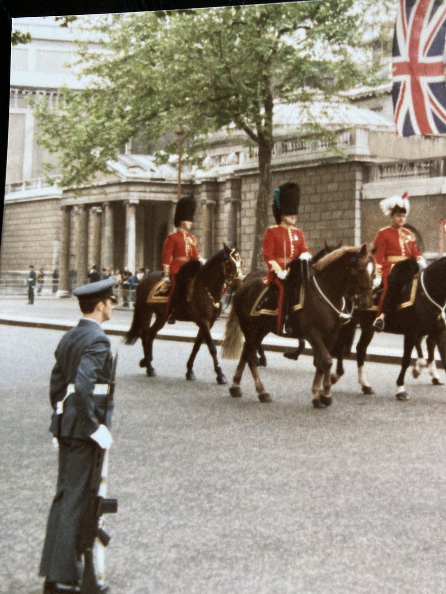 steviedeacon's tweet photo. #GodSaveTheQueen Proud to serve you Ma’am. 🇬🇧🇬🇧 https://t.co/yYm8hXprBf