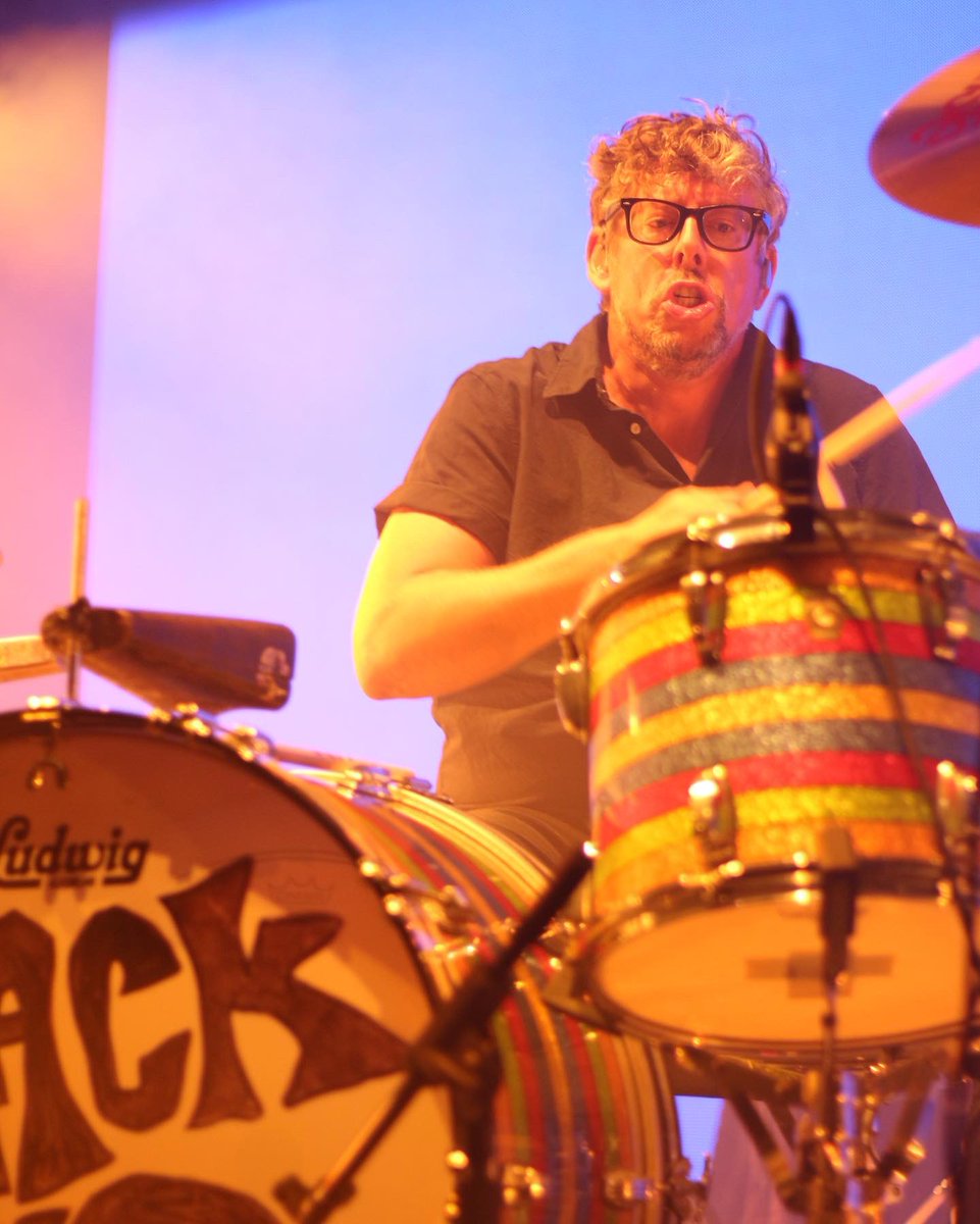 HowWasItDetroit's tweet photo. Pics from @theblackkeys last night at @PineKnobMusic! https://t.co/mcN5qnfo4E