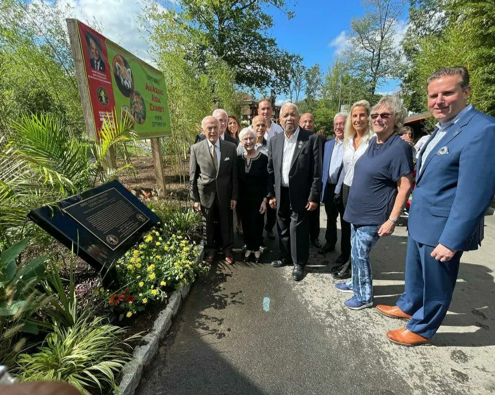 ECCommissioners's tweet photo. Commissioners @BrendanWGill, Patricia Sebold, and Leonard Luciano joined @Joe_D_EssexExec and a host of dignitaries and officials for the opening of the Louis LaSalle Amazing Asia Exhibit at Turtle Back Zoo. #EssexCounty #TurtleBackZoo https://t.co/6NsDqjSrBA