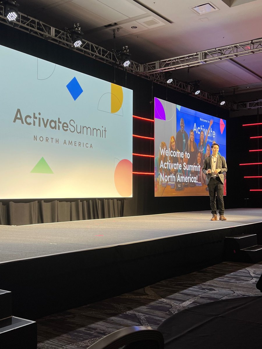 Iterable's tweet photo. Our CEO and co-founder, @andrewboni and CMO, @agilminer take the keynote stage at #Activate22 https://t.co/WGpoXii4L0