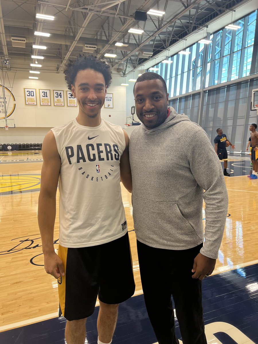 Darris Nichols tweet media