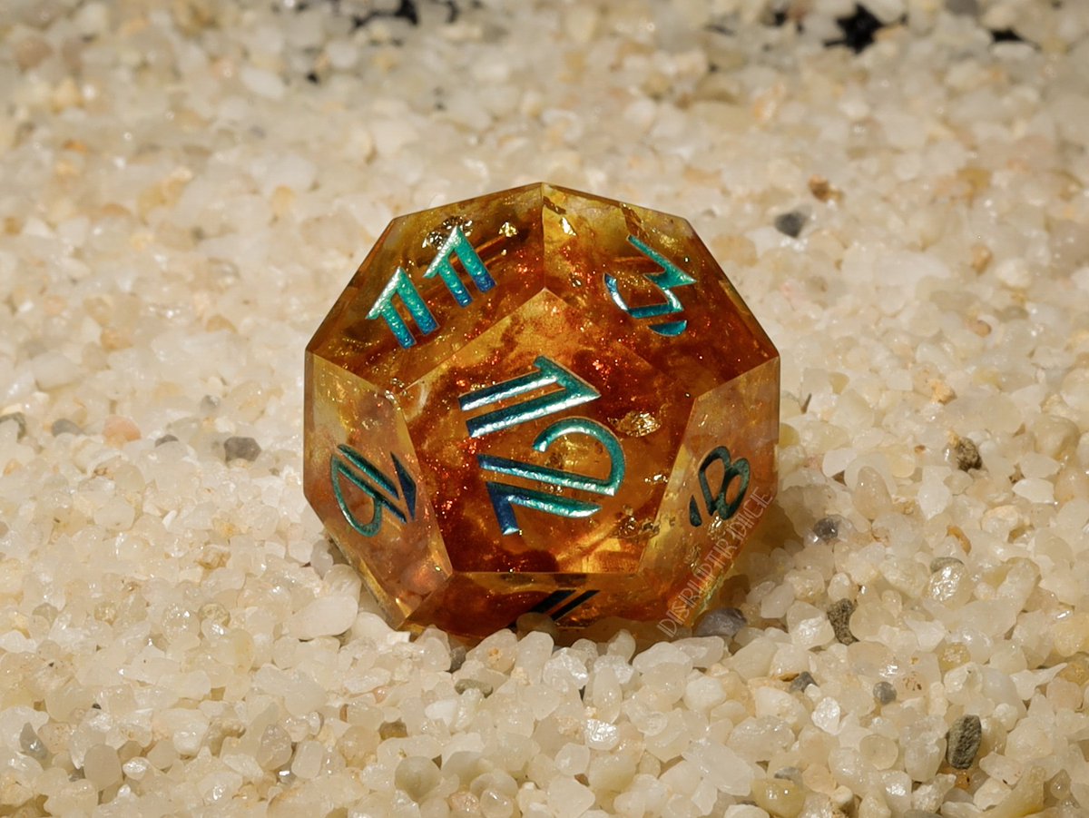 DisruptrDice's tweet photo. 𝕄𝔸ℝℚ𝕌𝔼𝕋 - Part of an artist collab to give back to the @CriticalRole Crew. Inspired by &amp; named for the region of Exandria debuted in C3, and the incomparable @matthewmercer who brings the setting to life Thurs nights.
#CriticalRole #CriticalRoleFanArt #dnd #dnd5e #ttrpg https://t.co/lawaEReVxA