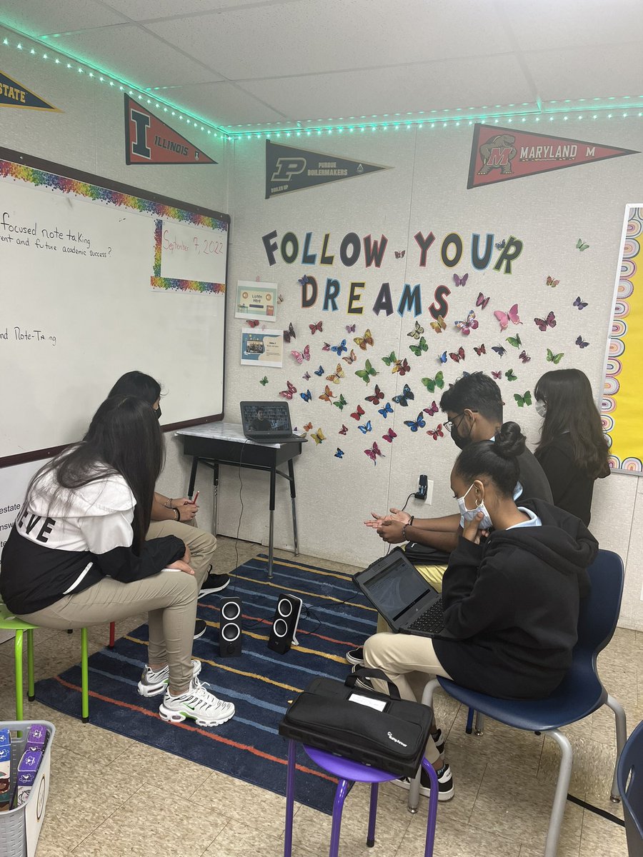 AvidNoms's tweet photo. Taking my AVID Year 3 students through some refresher stations to refresh their minds about Focused Note Taking #AVIDfamily #AVIDRocks #collaborationwriting #workingtogether @MonroePrincipal @SavvyEducator_T @TheMan_MrCoates @PGCPSAdvancedP1 https://t.co/n9xaX4Uciu