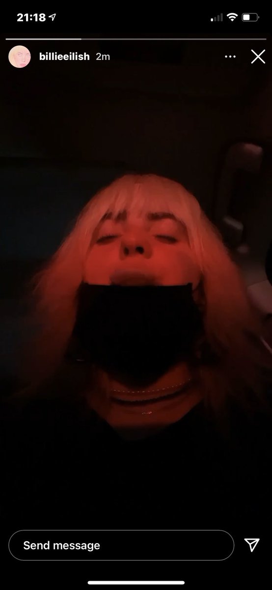 blondeeilish's tweet photo. hot https://t.co/3rfDHau98Q