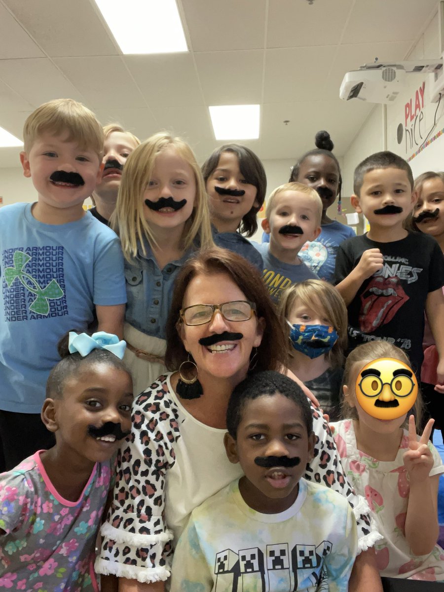 Kelly Kramer tweet media