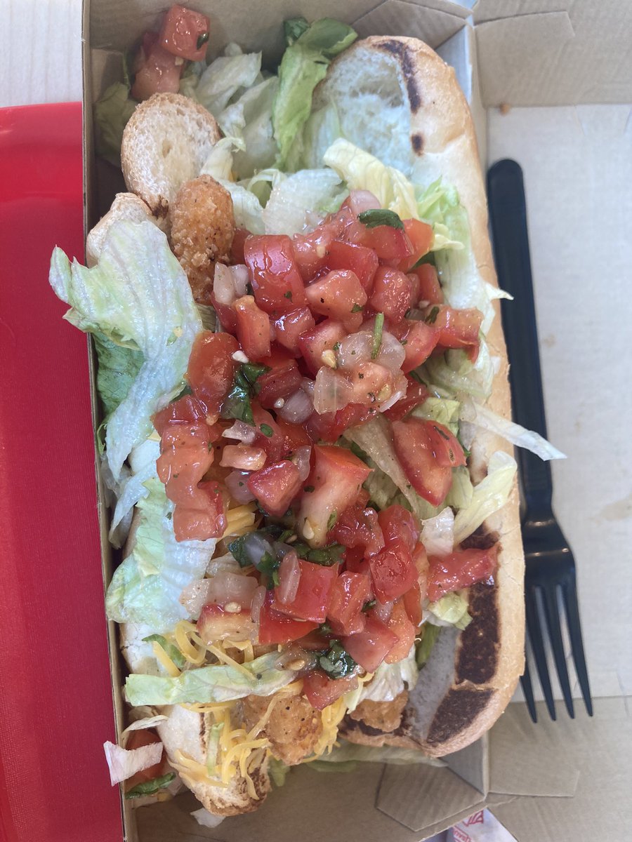 basiccablepod's tweet photo. First look! @DelTaco https://t.co/J1hCbXpjyO