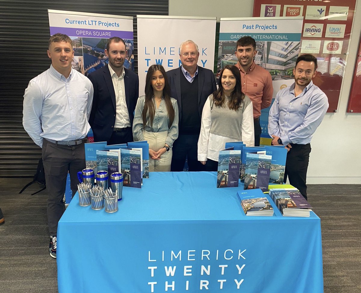 limerick_2030's tweet photo. Great day at the CIF Southern Construct Summit & Exhibition today!
📷Robbie Hanly, Aaron Gillane, Tony Barry from Azon.
Diarmuid Hayes, Rebecca Gasanova, David Conway, Amy Enright LTT
#SouthCon22 @CIF_Summits https://t.co/3UhL6RTU40
