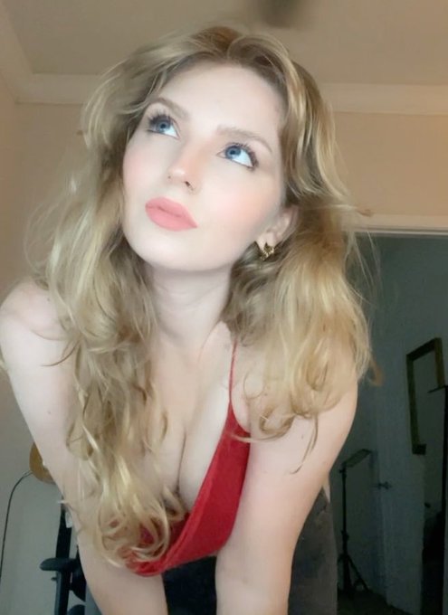 😇✨ https://t.co/x53ATnAVW5