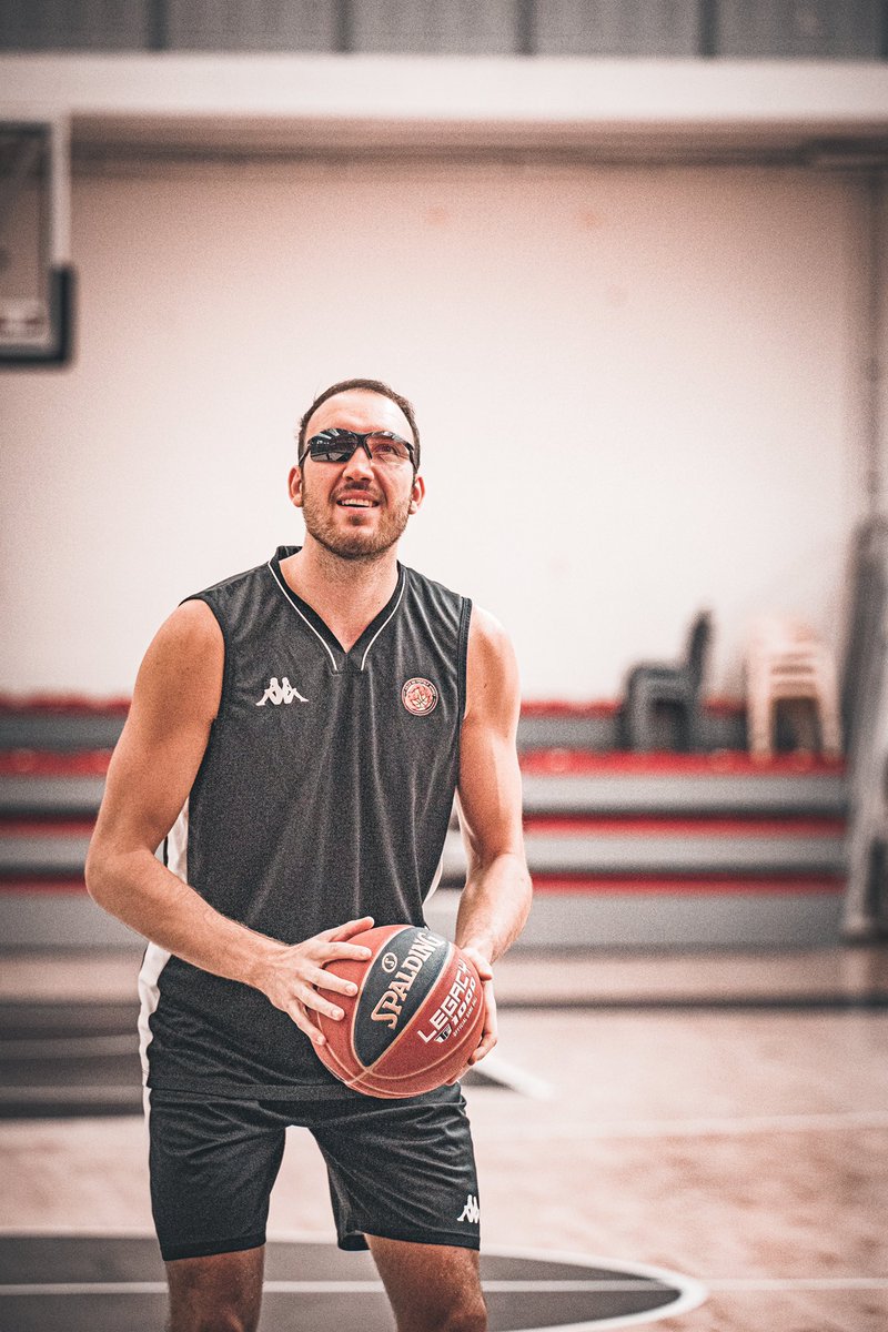 LMBasket's tweet photo. 𝐋𝐌𝐁 𝐱 𝐏𝐄𝐑𝐅’𝐇𝐄𝐗 🤝

Nos RedGiants ont passé de nombreux tests avec notre nouveau partenaire performance Perf’hex 🔥

#redgiants🔴⚪️ https://t.co/SQfdmJOCR1