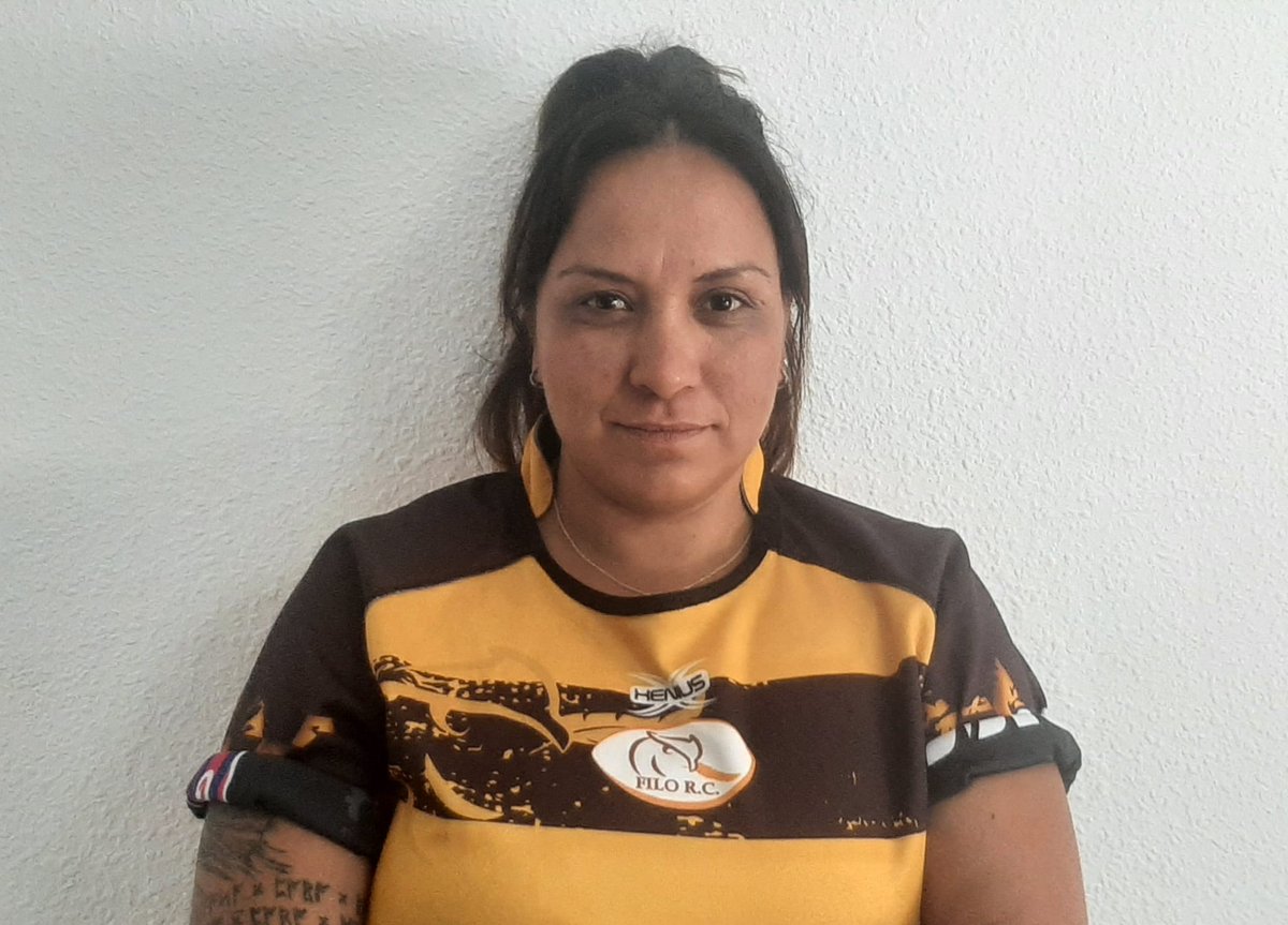 filo_rugby_2019's tweet photo. #FiloTOUCH / “TITA”, NUEVA ENTRENADORA 2022-23 

Patricia Paola Torres (“Tita”) se encargará del #FiloTOUCH la temporada 2022-23, que cuenta con dilatada experiencia como jugadora de Rugby XV, tanto en el Filo RC como en la Selección Nacional del Ejército de Tierra. 
 
#AúpaFilo https://t.co/JGbCChUsIC