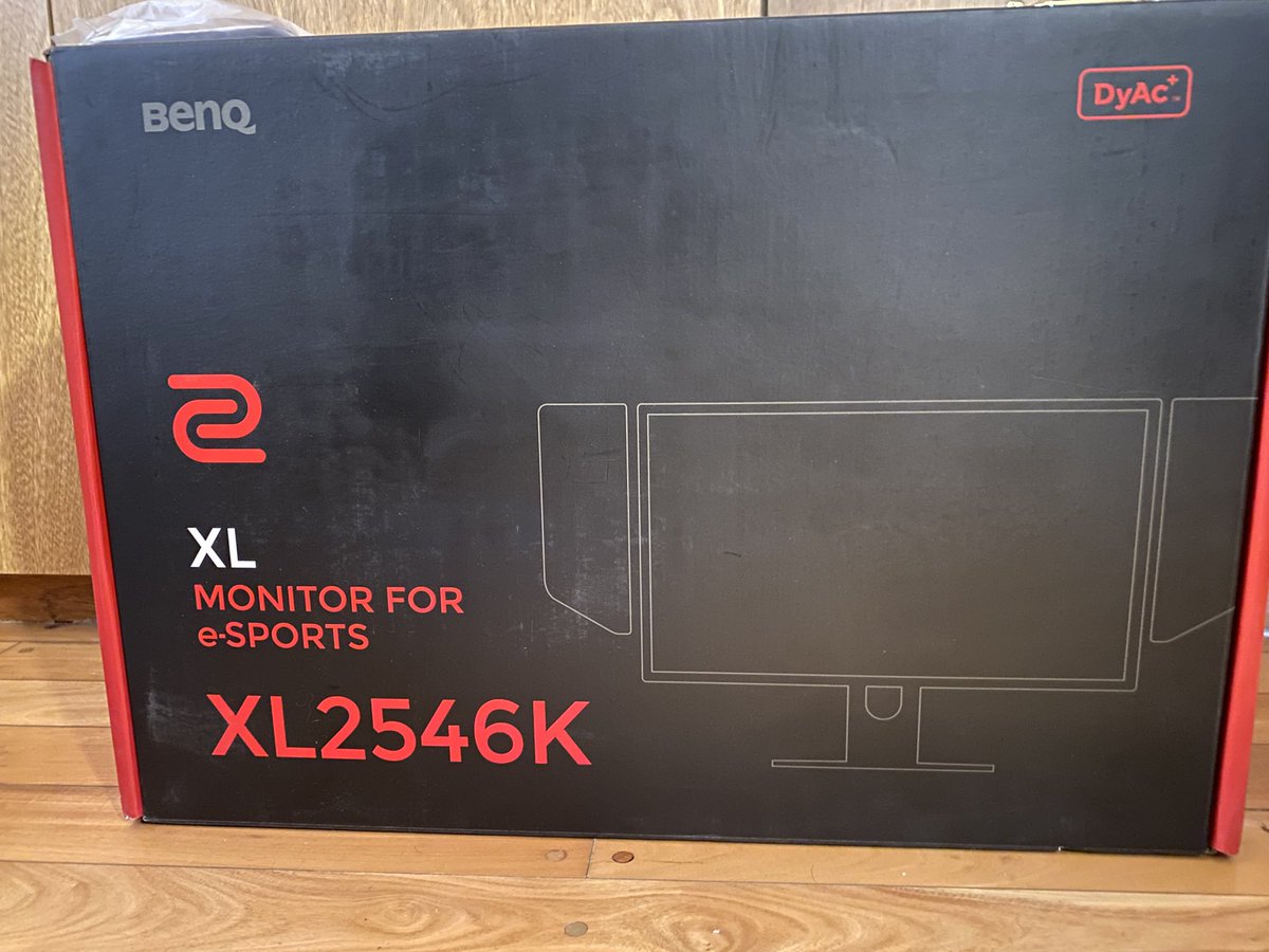 Ahora si hijos de puta de a 30 vengan. <a href="/Strakacsgo/">Straka</a> gracias, full recomendado, en todo momento me estuvo comunicando lo que pasaba con el envío, y siempre con la mejor.