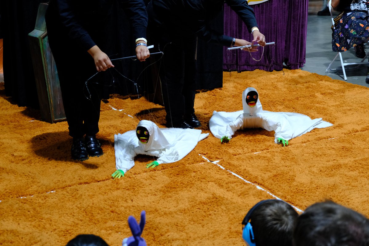 @MidsummerScream It's is such a precious moment when you get to see the little ones introduced to high octane nightmare fuel for the first time