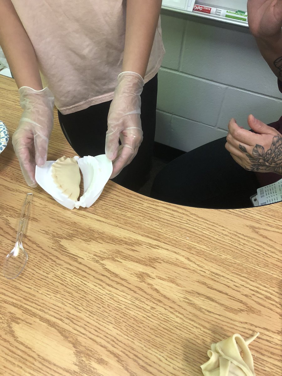 Empanadas!  We made some with a meat mixture and then we decided to make some with fruit. It’s fun to switch things up. #News2You #TMScreators #TMScommunicators #TMScriticalthinkers <a href="/MsGraham_TMS/">Penny Graham</a> <a href="/HumbleISD_TMS/">Timberwood Middle</a> <a href="/amln21/">Anna Lindsey</a> <a href="/DeveMonticone/">Deve Monticone</a>
