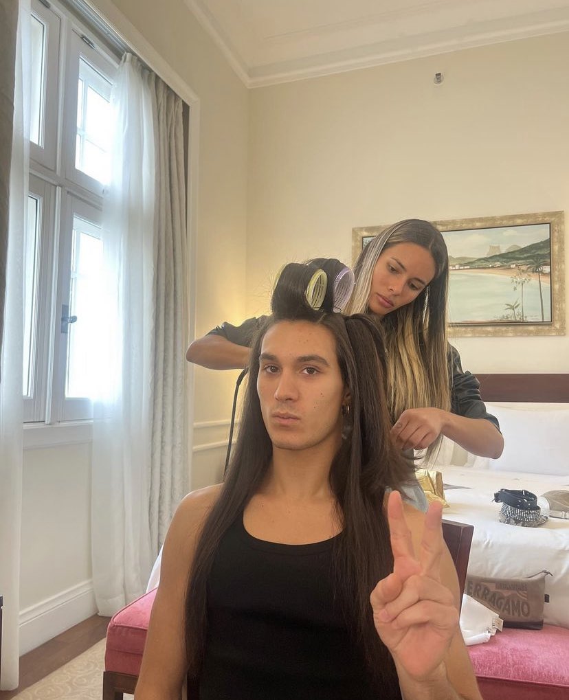 ethanishotaf_'s tweet image. Ethan being Vic’s favourite person part   384747484838000