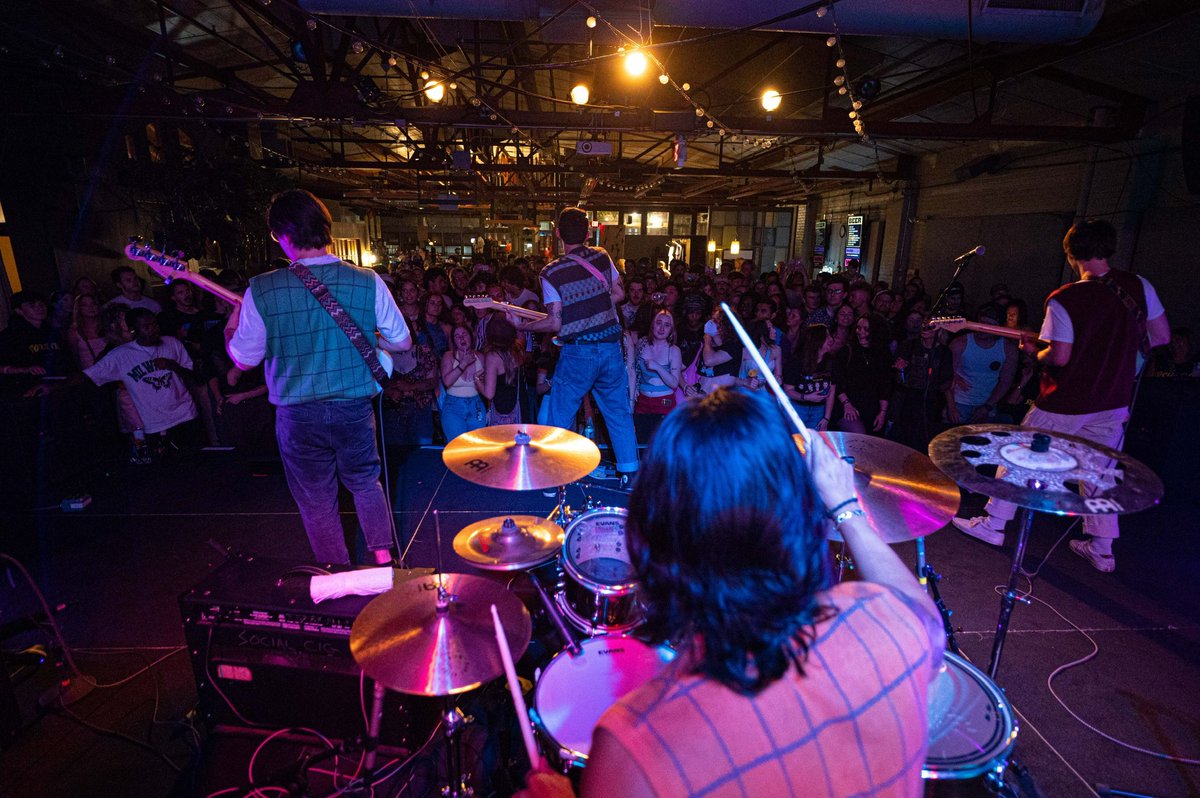SocialCig's tweet photo. Playing The Back Room again on 9/30 with @northwarrenband @fellowkinsman &amp; Alley Eyes!! :) Tickets in my bio👨🏻‍🌾🍻 https://t.co/VyMS9RIaF3