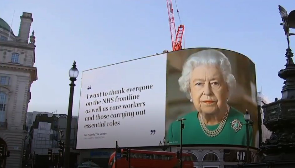 Su reinado es oficialmente el más largo de la monarquía británica, pero no ha tenido una vida fácil. 

👉 'Isabel II: Dios salve a la reina', esta noche a las 22.30h en @cero.👀