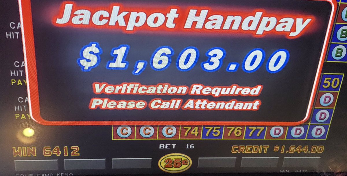 BlueOxTavern's tweet photo. John, pouring and paying 🍻💵
#keno #fourcardkeno #jackpot #jackpothandpay #verificationrequired #callattendant #blueoxtavern https://t.co/rn9wizDcSI