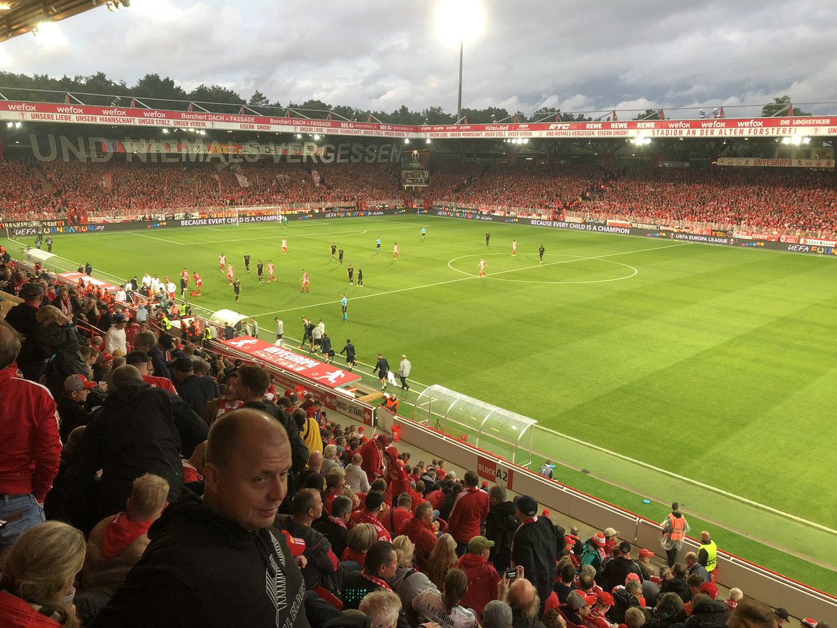 Es wird nicht einfacher, aber egal! Eisern Union! #FCUUSG #UEL