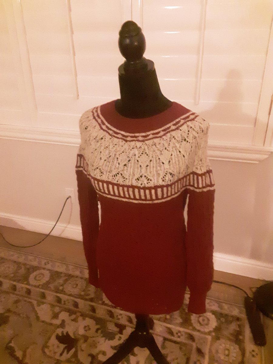 JuneauJunoJune's tweet photo. I forgot to post this! I made this sweater a little while ago for my friend, @AuthorKAExcell (who is wicked smart and starting a freelance editing business. Yall should follow and support her).

I like the end product! It was my first time making a sweater AND colorwork 😊😊😊 https://t.co/QJmMwgHZKr