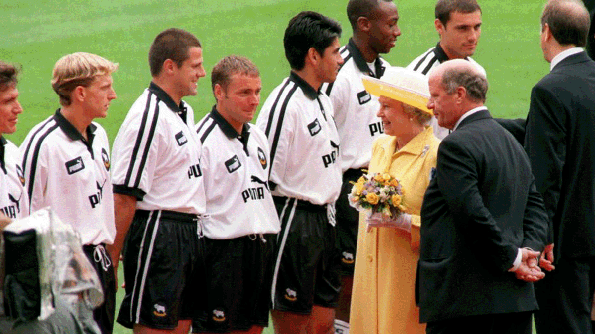 dcfcofficial's tweet image. Everyone at #DCFC is saddened to learn that Her Majesty The Queen Elizabeth II has passed away.

Her Royal Highness will forever be remembered at Pride Park Stadium, which she officially opened in 1997.

We were also honoured to host her during her Golden Jubilee celebrations 🖤