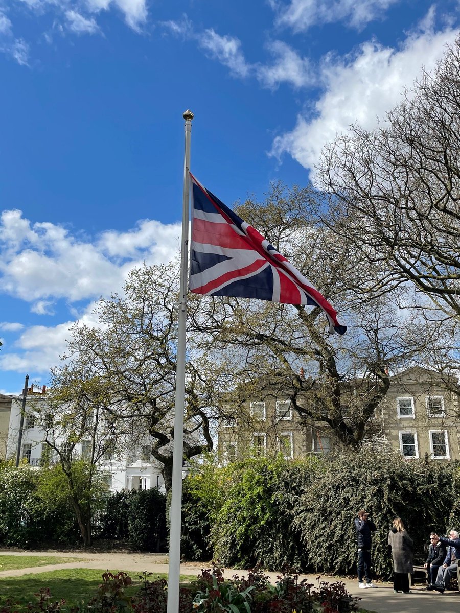 Union flag at half mast in St Peter's Square #W6 to mark the death of Her Majesty Queen Elizabeth II 1926-2022. The end of a long era and a life of exemplary service.  #LongLiveTheKing