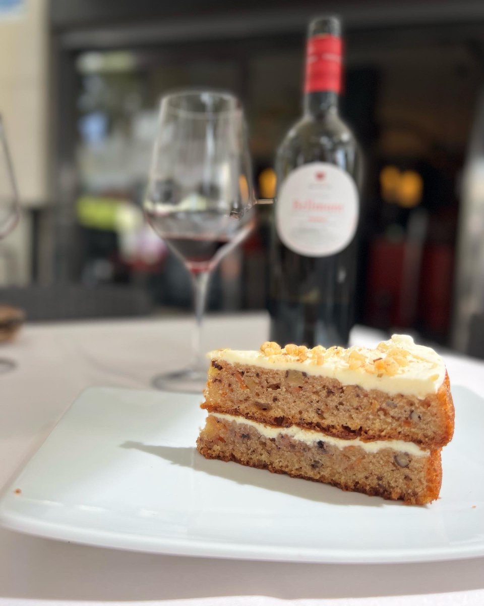 WINEGarrido's tweet photo. 🅱🅴🅻🅻🅼🆄🅽🆃 2015 🍷 70% #garnacha , 20% #cariñena y 10% cabernet sauvignon 🍇 crianza de 10 meses en roble francés nuevo 🧐 #viñedos en el pueblo del mismo nombre 😊 #ultimabotella de esta añada 🙌🏼 las joyas que encuentras en la amplia selección de vinos de Fernando 💪🏼 https://t.co/nBR9B6a1Fu