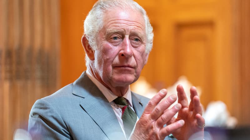 BFMTV's tweet photo. Mort d'Elizabeth II: le prince Charles devient automatiquement roi https://t.co/M24x1Mjj7v https://t.co/UJitSc7hfO