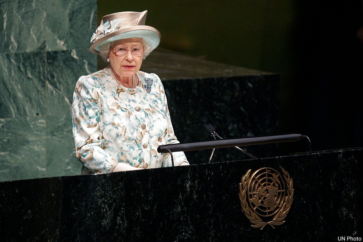 UN's tweet photo. "I am deeply saddened at the passing of Her Majesty Queen Elizabeth II, admired worldwide for her leadership &amp; devotion. 

Her unwavering, lifelong dedication will be long remembered."

-- @antonioguterres https://t.co/802DvbUb5s https://t.co/XlcIjsuZI2
