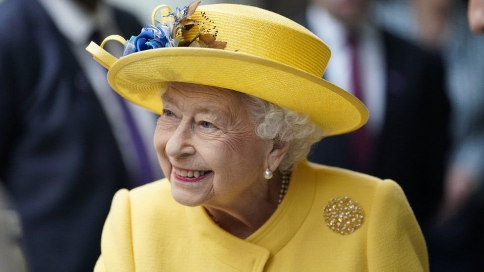 khan_logan's tweet photo. God bless the Queen 🙏🏼🖤🖤🙏🏼 back with the one  you love. Thank you for your service 🙏🏼🖤 https://t.co/EHKqTf1w31